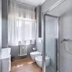Nino Bixio 아파트 *