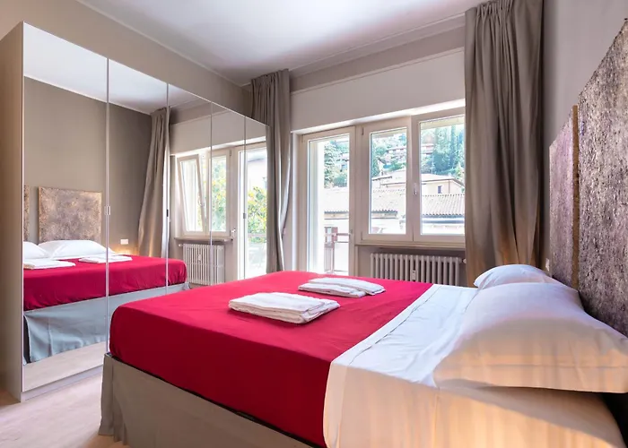 Nino Bixio Διαμέρισμα *